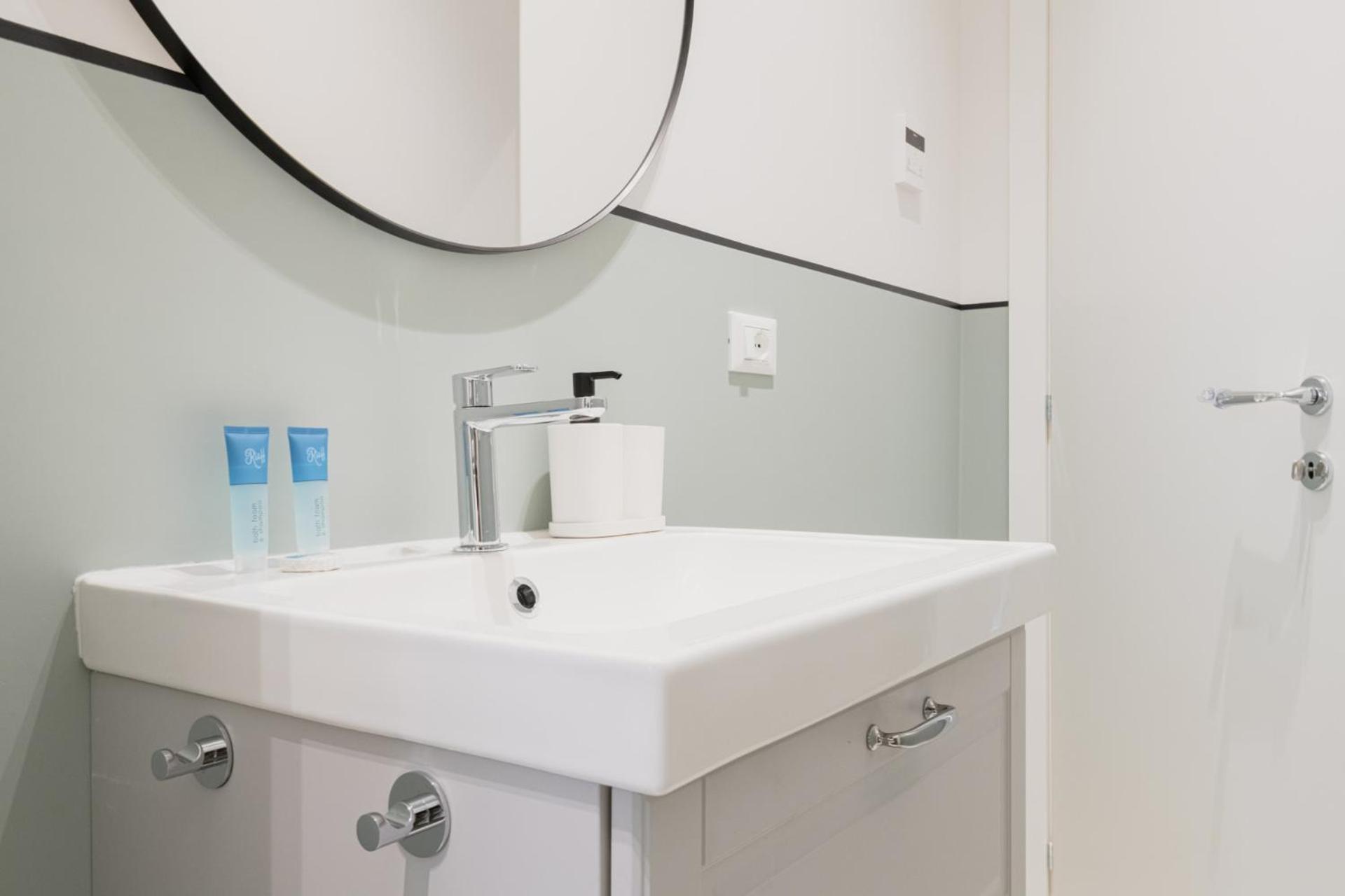 Easylife - Luminosa Dimora In Sant'Ambrogio Daire Milano Dış mekan fotoğraf